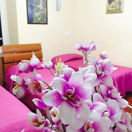Zhihua Guest House Rom Exterior foto